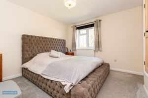 Bedroom- click for photo gallery